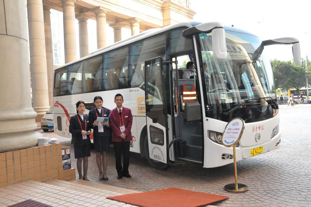 China Mayors Plaza - Free Shuttle Between Hotel And Exhibition Center & Exhibitor Registration Counter During Canton Fair Exterior photo